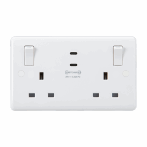 Knightsbridge White 13A 2G SP Switched Socket with Dual USB-C 20V DC 3.25A Max. 65W