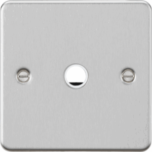 Knightsbridge Flat Plate Brushed Chrome 20A Flex Outlet Plate