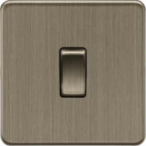 Knightsbridge Screwless Antique Brass 10AX 1G DP Switch