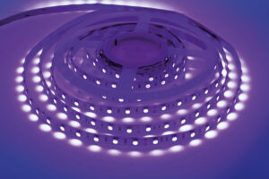 Integral Uv Strip IP20 5M 400-405Nm 24V 14.4W/M 60Led/M 10Mm Beam Bag Pack (Driver Ildrcva047)