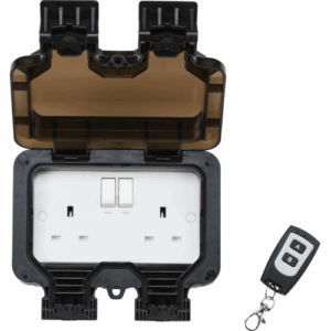 Knightsbridge IP66 Remote Controlled 13A 2G outdoor Socket