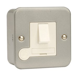 Click Metal Clad 13A Fused Connection Unit Dp Switched With Optional Flex Outlet