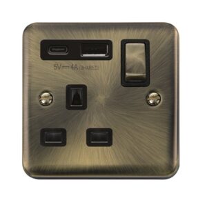 Click Deco Plus Ingot 13A 1 Gang Switched Safety Shutter Socket Outlet With Type A & C Usb (4A) Outlets Antique Brass Black Inserts
