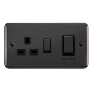 Click Deco Plus 45A Ingot 2 Gang Dp Switch With 13A Dp Switched Socket