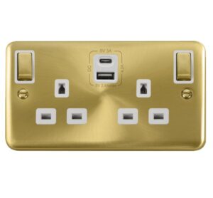 Click Deco Plus 2G 13A Switch Skt 4.2A A&C Usb Ingot Dpsb Wh