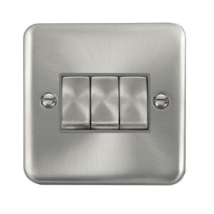 Click Deco Plus 10Ax Ingot 3 Gang 2 Way Plate Switch