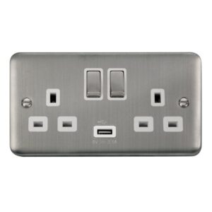 Click Deco Plus 13A Ingot 2 Gang Switched Sockets With 2.1A Usb Outlet (Twin Earth)