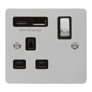 Click Define Define Ingot 13A 1 Gang Switched Safety Shutter Socket Outlet With Type A & C Usb (4A) Outlets Polished Chrome Black Inserts