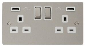 Click Define 13A Ingot 2 Gang Switched Socket With Twin 2.1A Usb Outlets (4.2A) (Twin Earth)