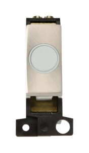 Click MiniGrid 20A Ingot Flex Outlet Module White- Satin Chrome