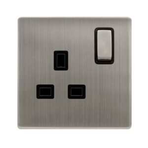 Click Definity Complete 13A Ingot 1 Gang Dp Switched Socket Stainless Steel Cover Plate Black Insert