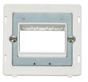 Click Definity 1 Gang Plate Triple Aperture Insert White