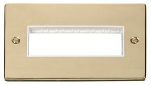 Click Deco 2 Gang Plate 6 In-Line Aperture White