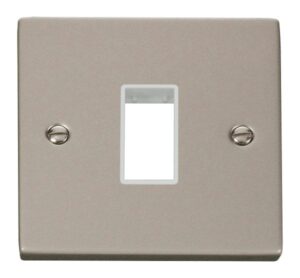 Click Deco 1 Gang Plate Single Aperture White