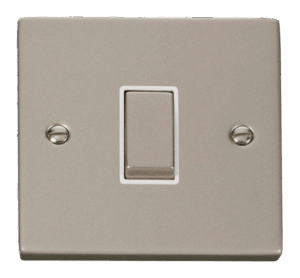 Click Deco 1 Gang Intermediate Ingot 10Ax Switch White