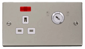 Click Deco 13A 1G Dp Lockable Skt W Neon Deco Pn Wh