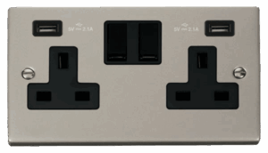 Click Deco 13A 2 Gang Switched Socket With Twin 2.1A Usb Outlets (4.2A) (Twin Earth)