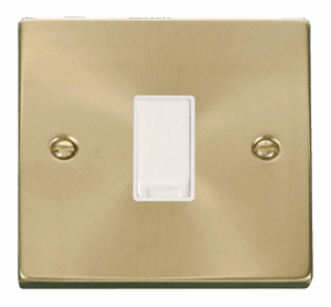 Click Deco 1 Gang 2 Way 10Ax Switch White