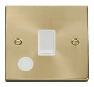 Click Deco 20A 1 Gang Dp Switch With Flex Outlet White