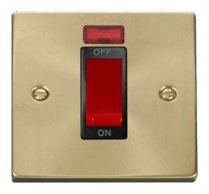 Click Deco 1 Gang 45A Dp Switch With Neon Black