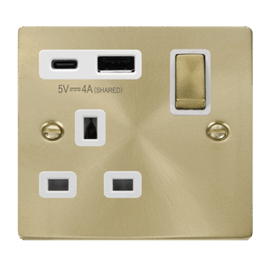 Click Deco Deco Ingot 13A 1 Gang Switched Safety Shutter Socket Outlet With Type A & C Usb (4A) Outlets Satin Brass White Inserts