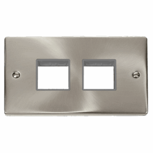 Click Deco 2 Gang Minigrid© Unfurnished Plate 2 X 2 Apertures