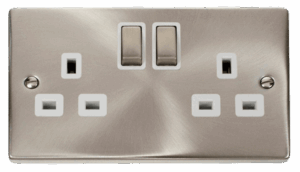 Click Deco 2 Gang 13A Dp Ingot Switched Socket Outlet White