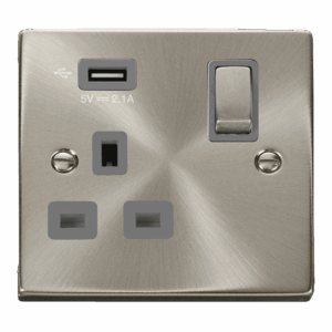 Click Deco 13A Ingot 1 Gang Switched Socket Outlet With Single 2.1A Usb Outlet