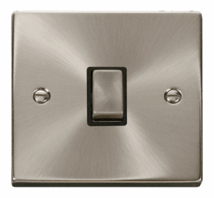 Click Deco 20A 1 Gang Dp Ingot Switch Black