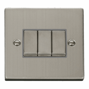 Click Deco 10Ax Ingot 3 Gang 2 Way Plate Switch