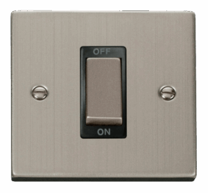Click Deco Ingot 1 Gang 45A Dp Switch Black