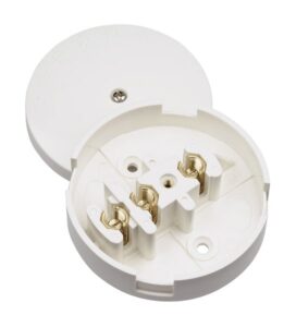 Click Essentials 30A Junction Box Selective Entry 3 Terminal White