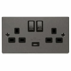 Click Deco 13A 2G Ingot Switched Socket With 2.1A Usb Outlet Black